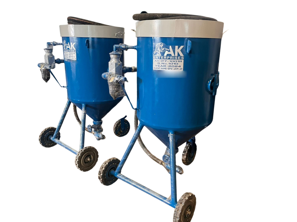 Air Operated Sand Blasting Machines - Feature: High Efficiency