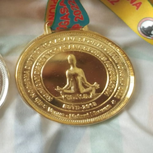 Yoga Medal - High-quality Zinc, 3 Inches Diameter, Various Colors | Strong 25mm Lanyard, Durable 80g Weight, Smooth Finishing, Sports Theme