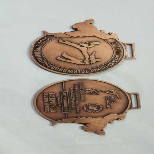 Runner Medal - Zinc Material, 2.5-inch Size, Various Colors | Elegant Antique Imitation Design, Smooth Finishing, Sports-themed Logo