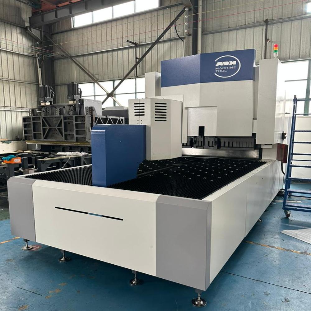 Panel Bender Machine