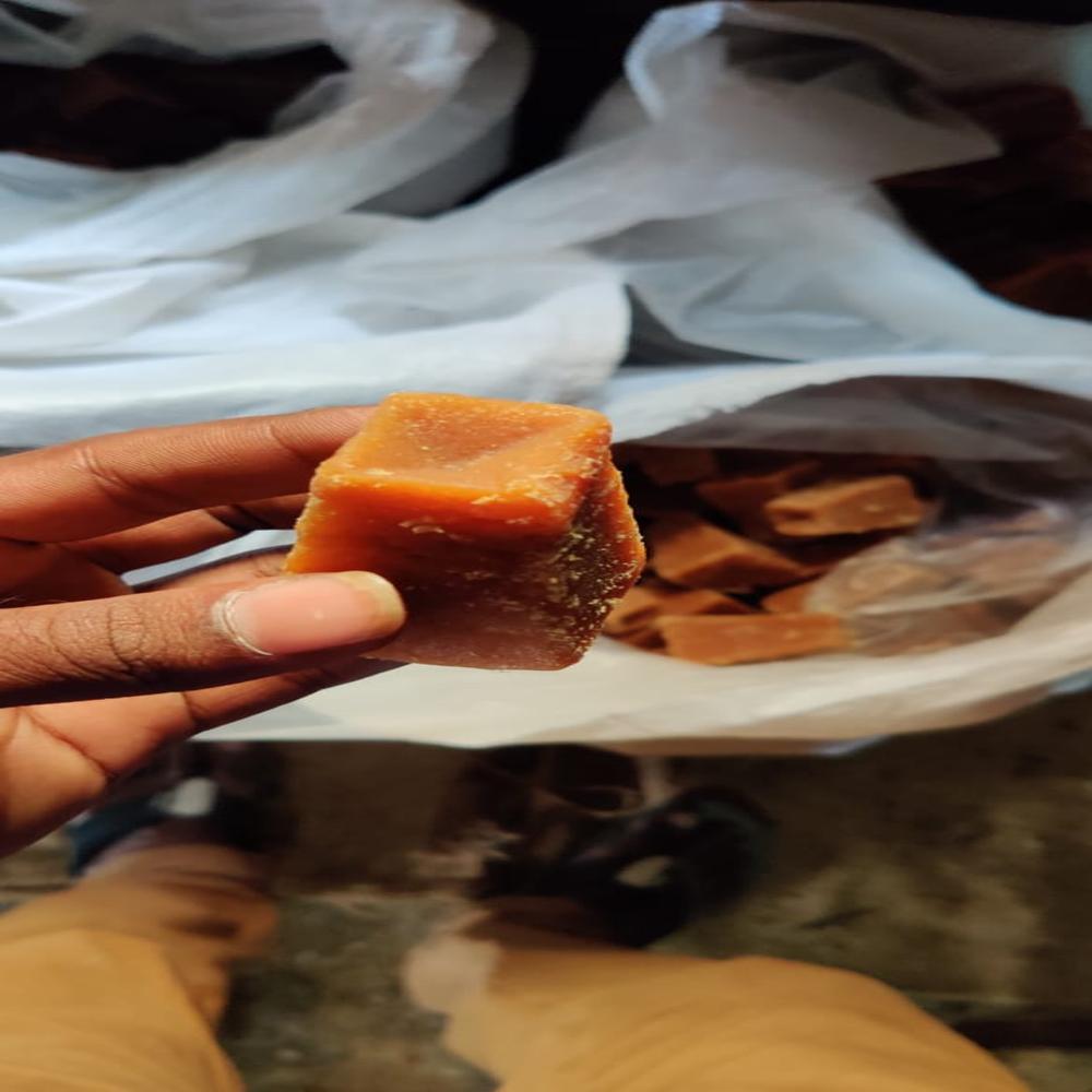 sugarcane jaggery