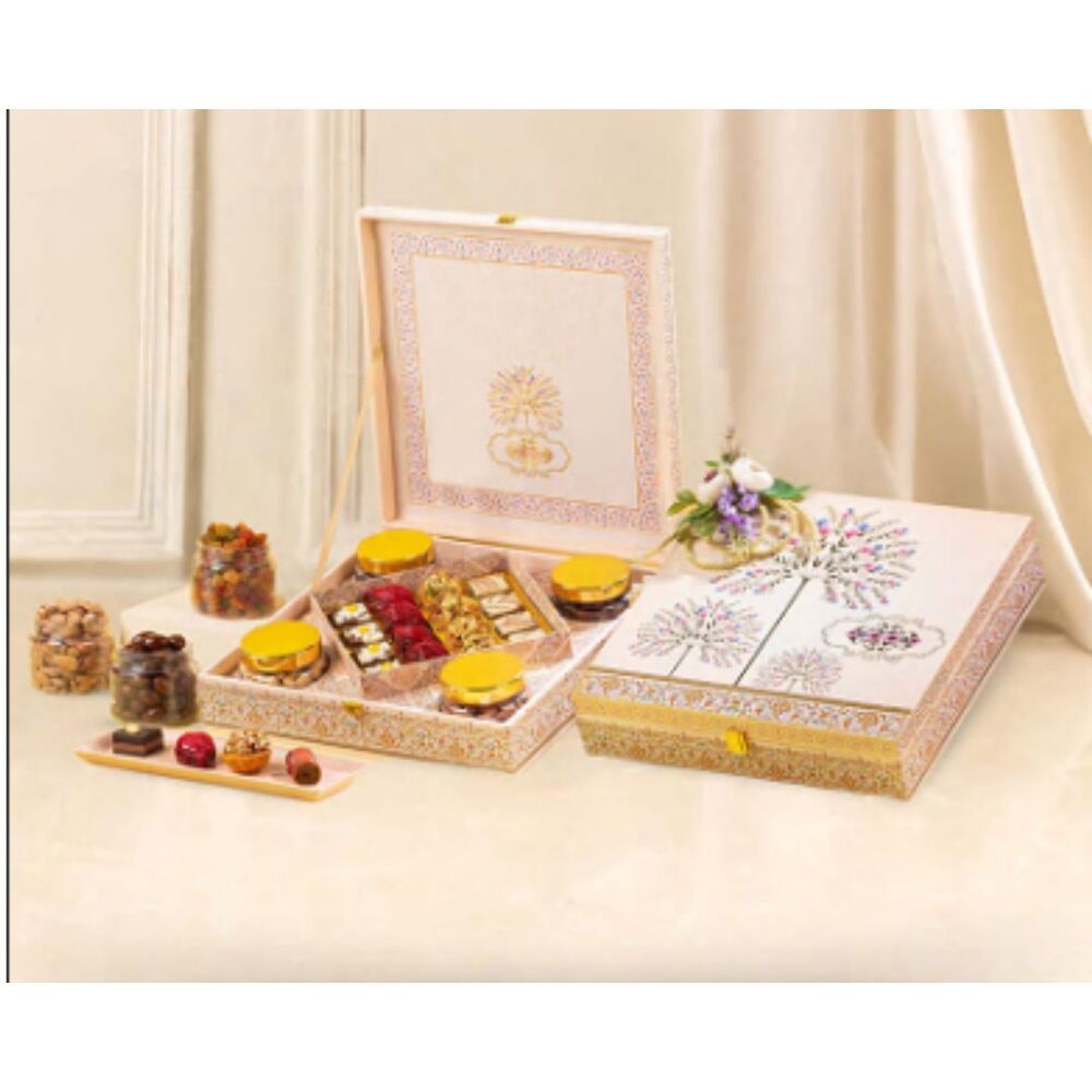 Oasis Regal Delight Diwali Hamper
