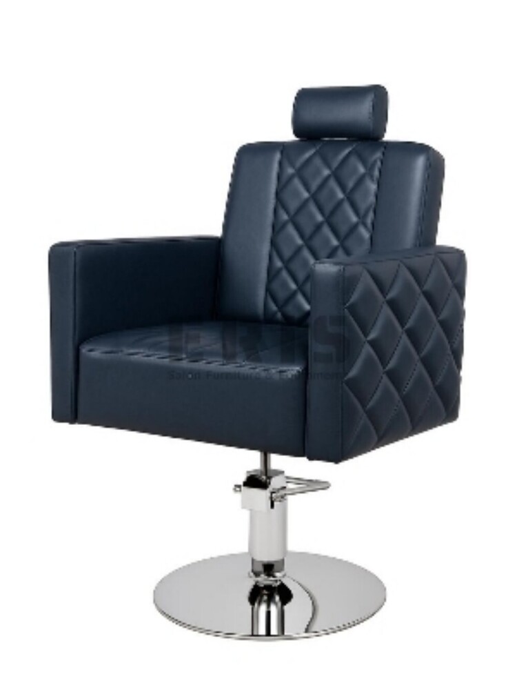 Classic Salon Chair - Color: Black