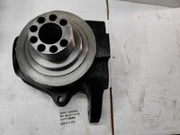 87710138 - KNUCKLE, STEERING L H - NEW HOLLAND CONSTRUCTION