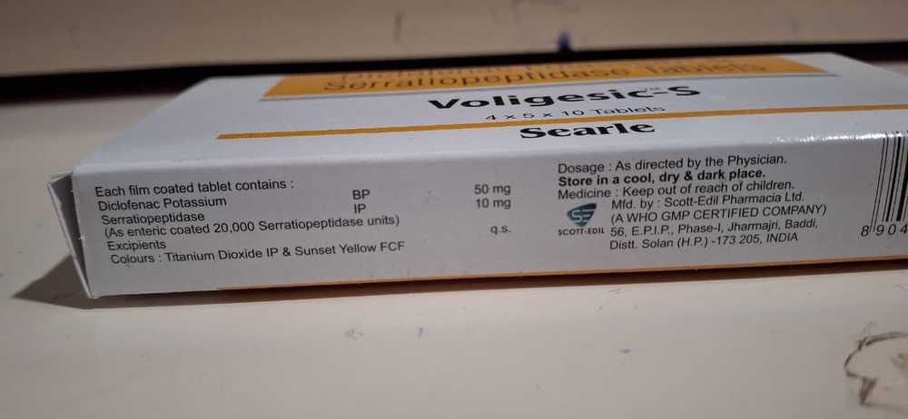 DICLOFENAC POTASSIUM + SERRATIOPEPTIDASE TABLET