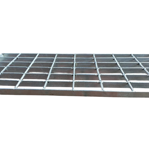 Iron Industrial Gi Grating - Color: Silver