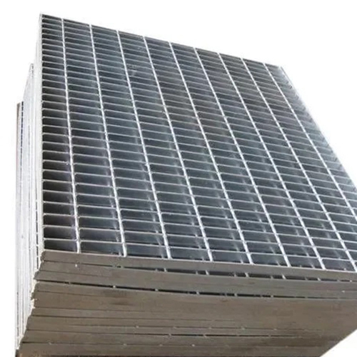 Gi Stair Gratings - Color: Silver