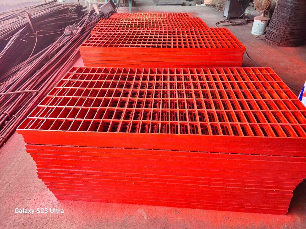 Iron Metal Grating - Color: Silver