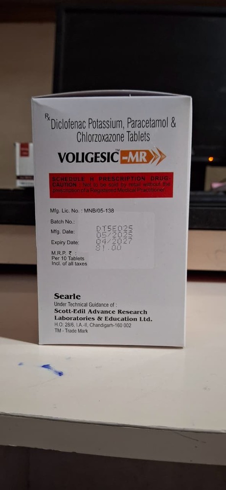 DICLOFENAC POTASSIUM + PARACETAMOL + CHLORZOXAZONE TABLET