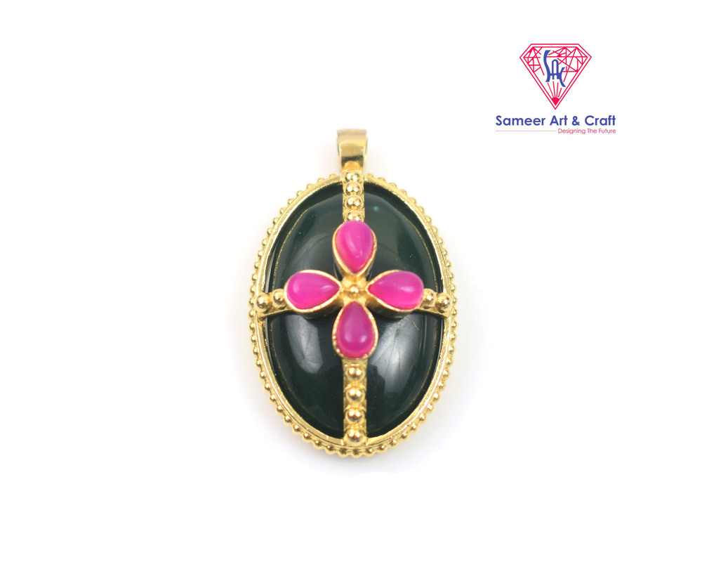 Elegant Brass With Gold Plated Natural Gemstone Multi Stone Oval Shaped Pendant