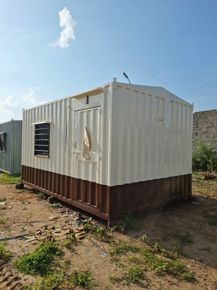 office cabin 15 x 10 with toilet