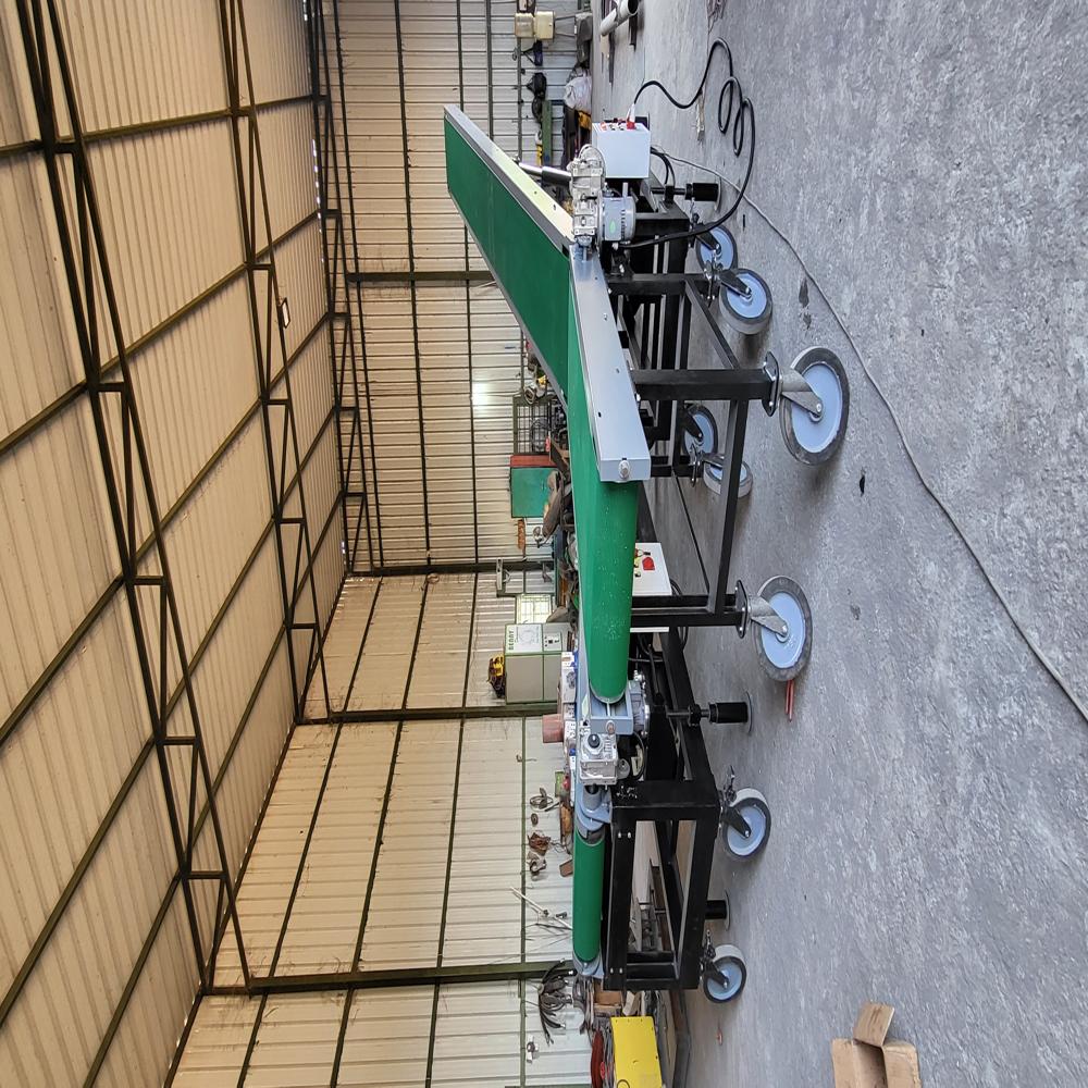 Single Stage Loading Conveyor - Color: Green