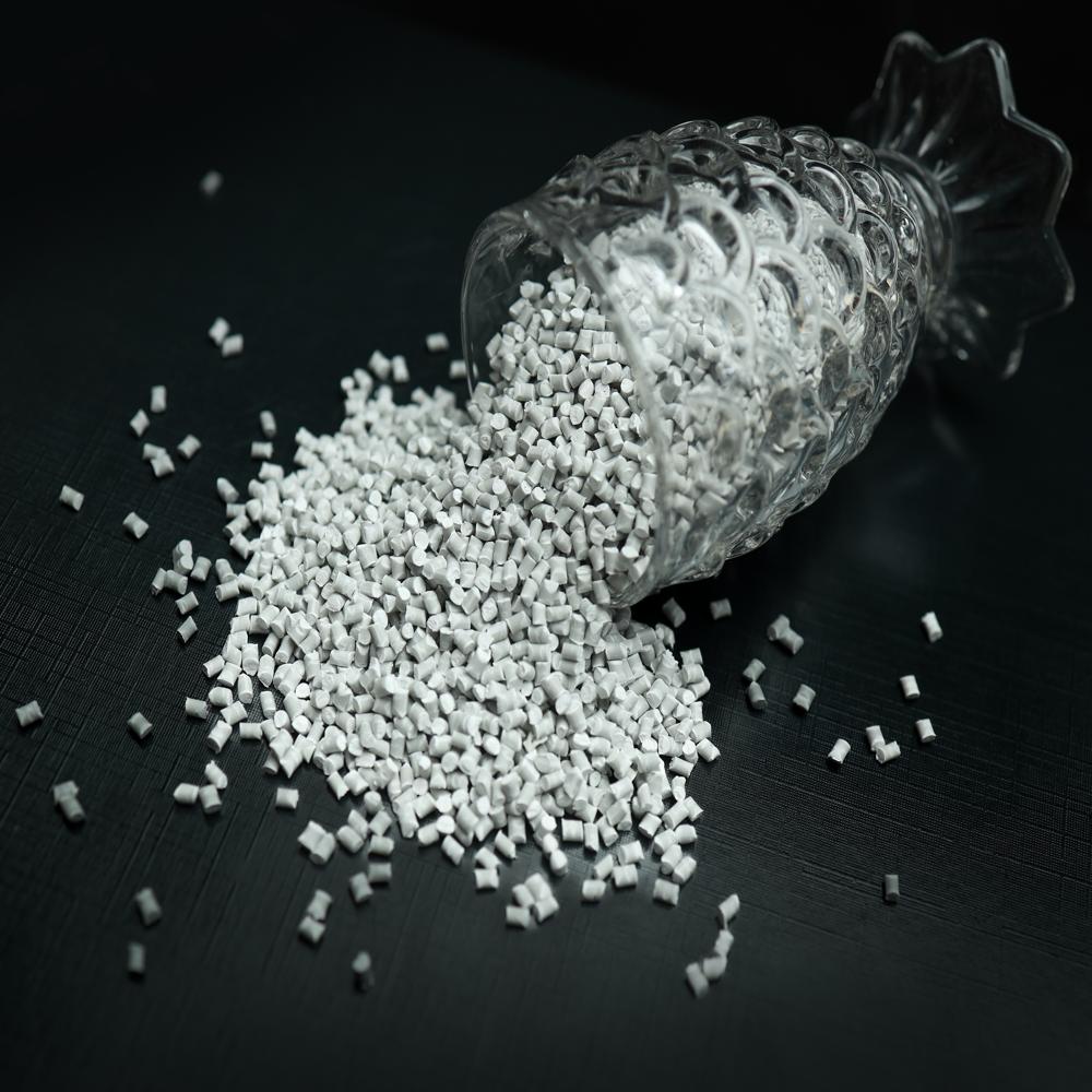 Plastic Granules - Color: White