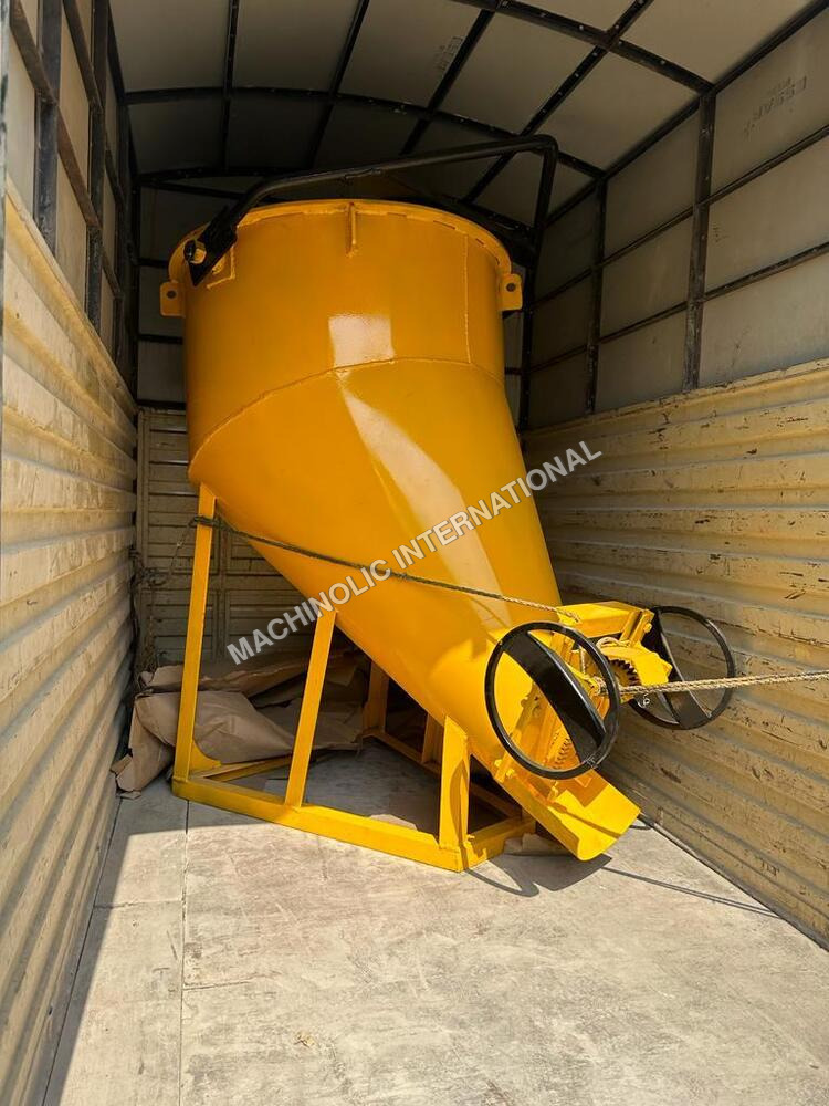 Tower Crane Banana Concrete Bucket - Automatic Grade: Semi-Automatic
