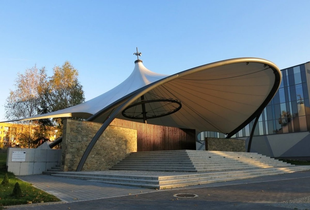 Auditorium Tensile Structure - Color: White