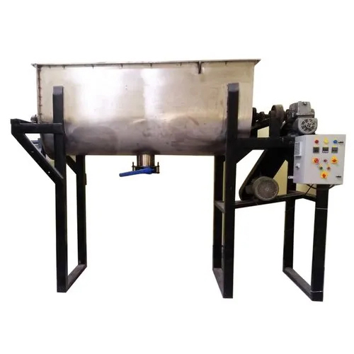 Chemical Powder Mixing Machine - Capacity: 1000 Kg Kg
