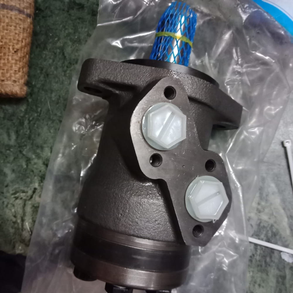 Hydraulic Piston Pump - 3 Hp, 1000 Rpm Speed, 10 Lpm Flow Rate, Premium Quality, Hydraulic Control System, Sealed, Mild Steel