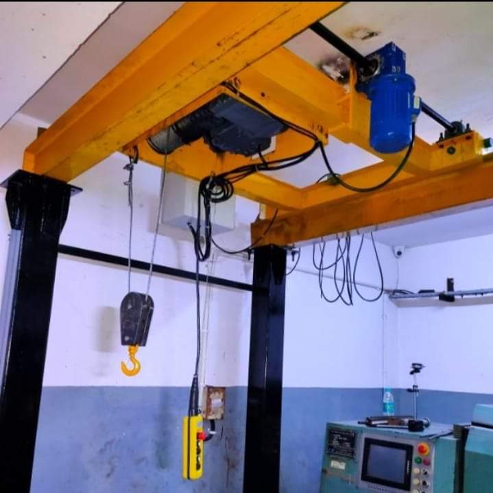 Mild Steel Eot Crane - Load Capacity: 1-3 Tonne