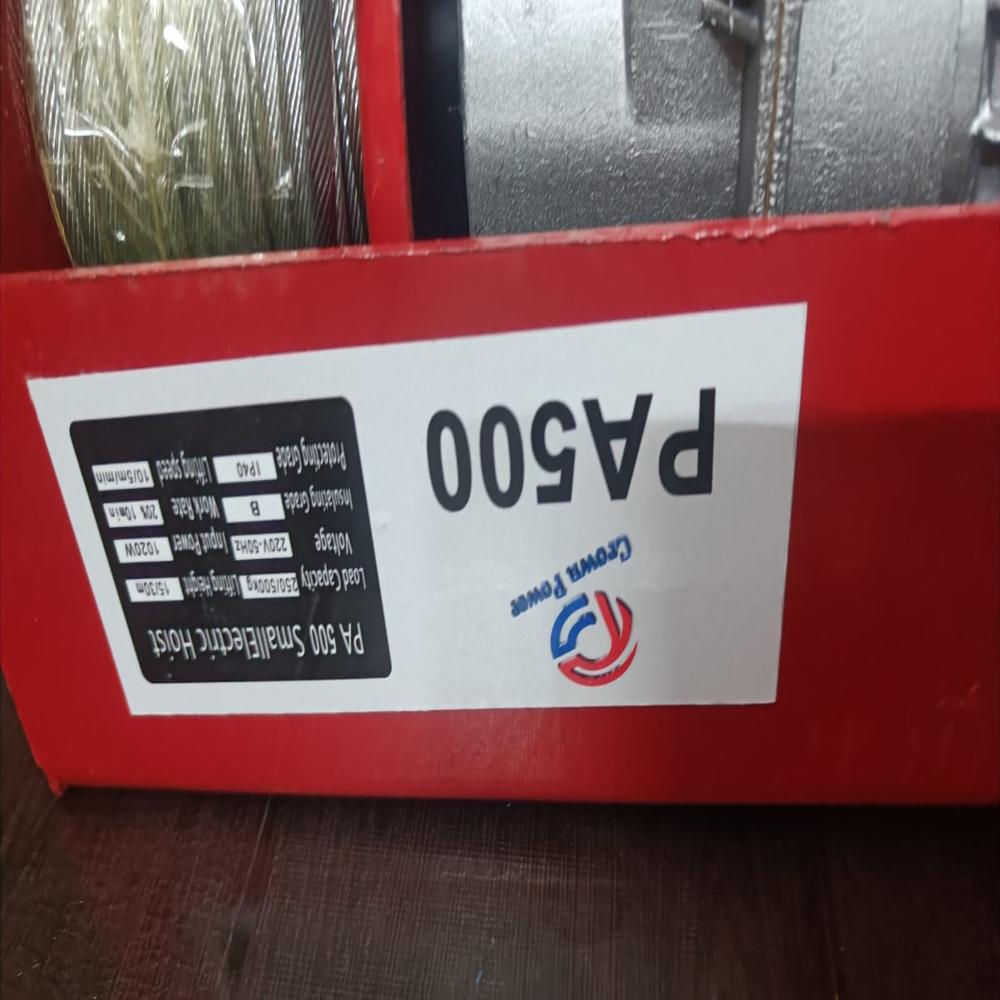 CROWN POWER WIRE ROPE HOIST