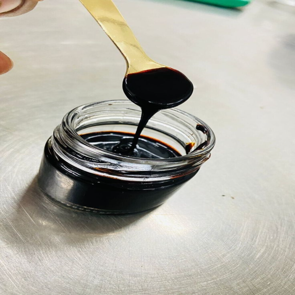 Shilajit Resin - Color: Black