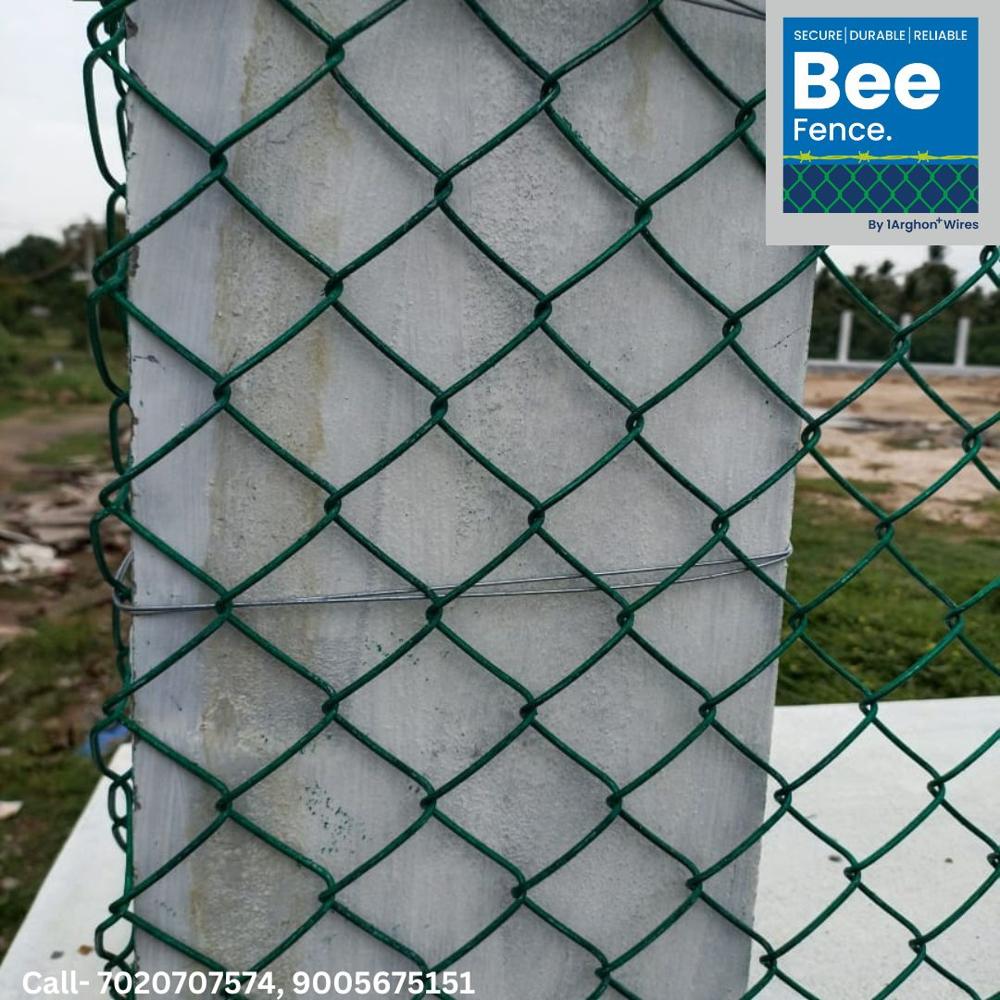 Galvanized And Colour Coated Chain Link Fence