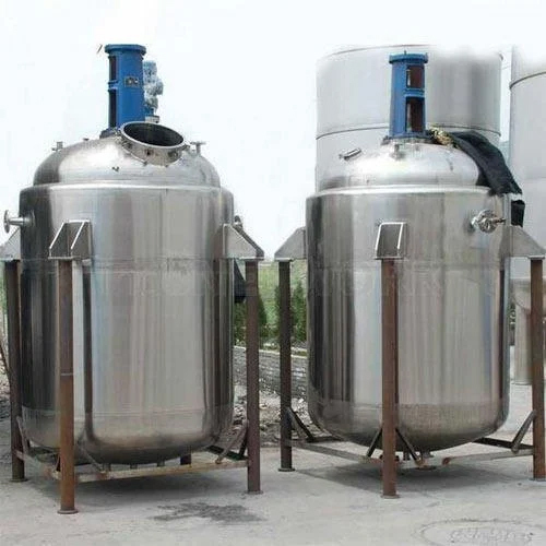Stainless Steel Liquid Mixing Tank - Capacity: 10000 Ltr