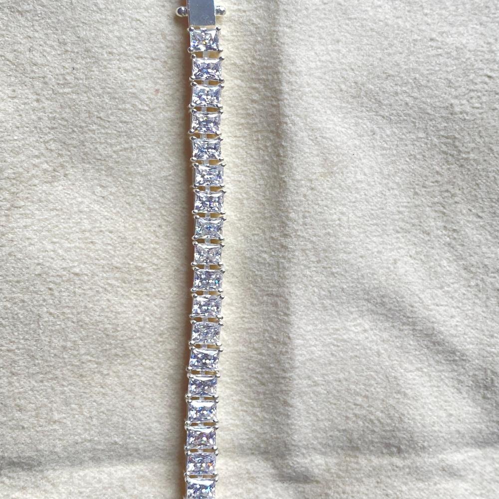 Moissanite Diamond Tennis Bracelet with 4MM Princess Cut Moissanite, Excellent look