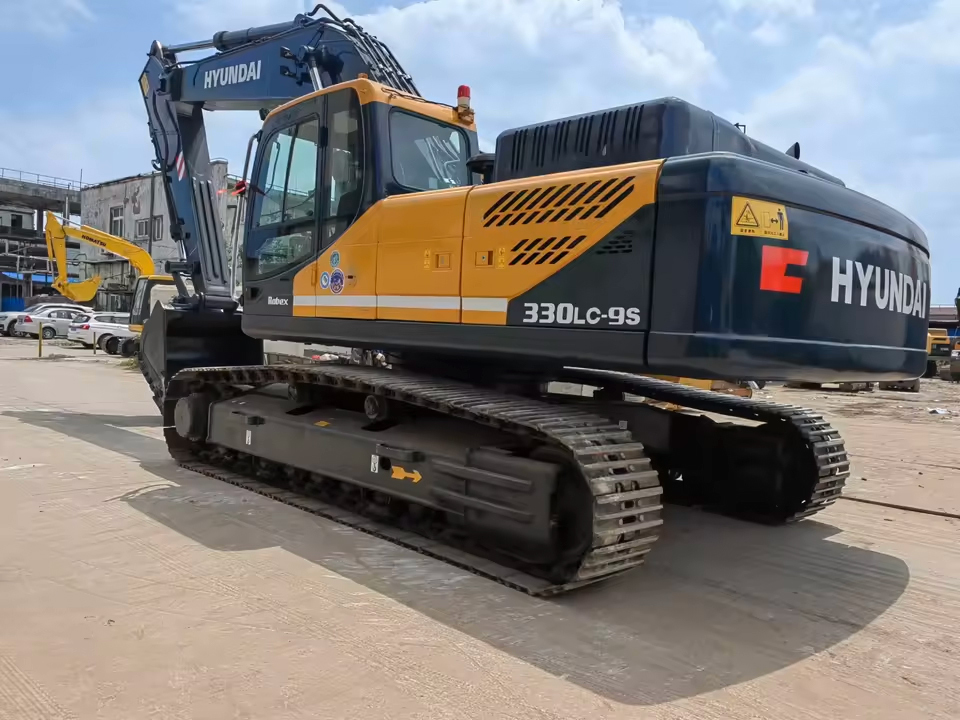 330LC Excavator Machine