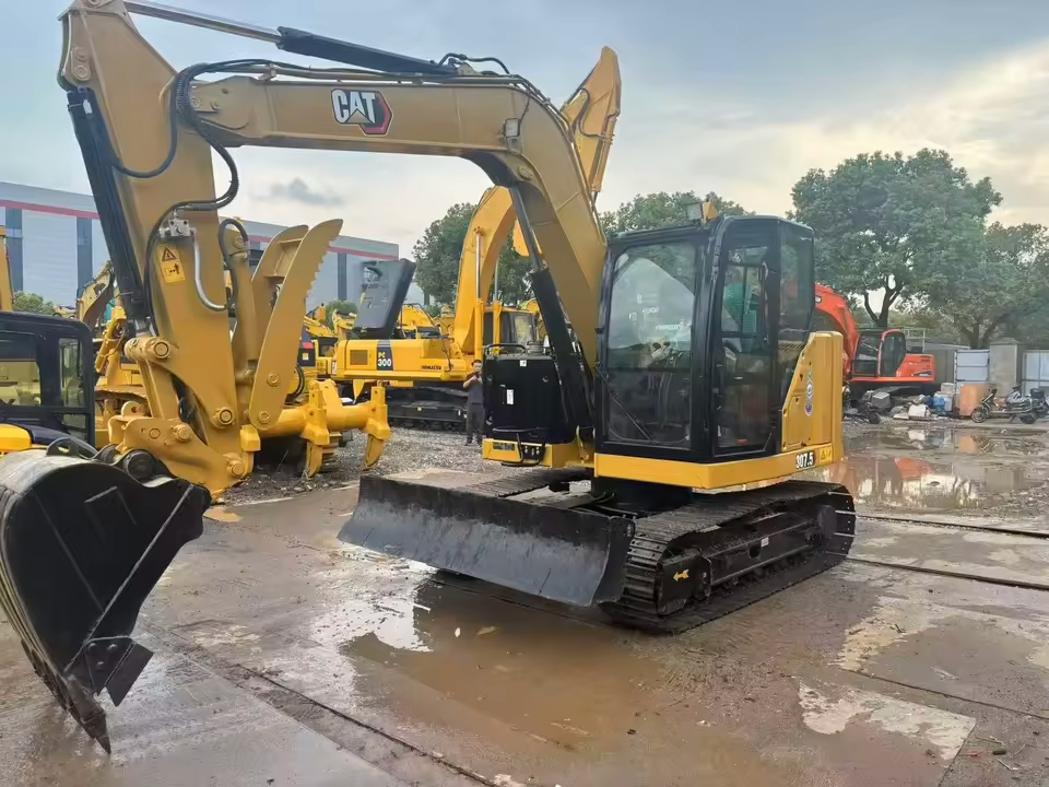 307 Mini Excavator - Capacity: Upto 4 Ton