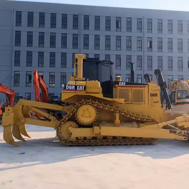 Crawler Bulldozer - Feature: High Quality