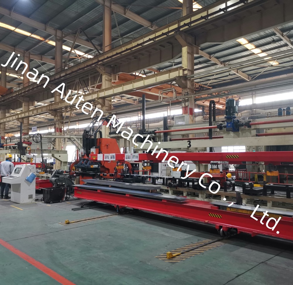 3-6mm Thickness Vehicle Longitudinal Beam Plate CNC Punching Machine