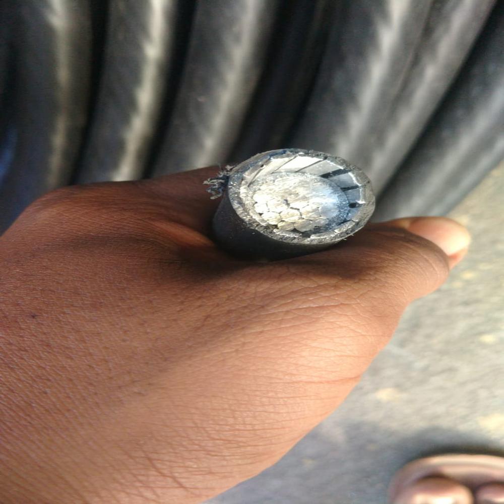 150 SQMM 4 POLE ALUMINUM ARMOURED CABLE