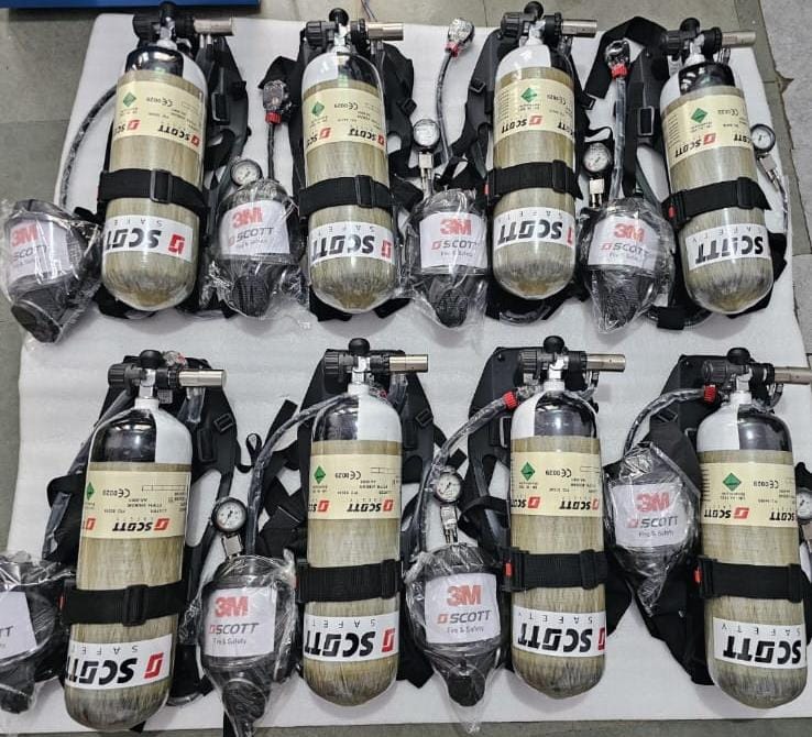 Self Contained Breathing Apparatus By Sneltech India Private Limited