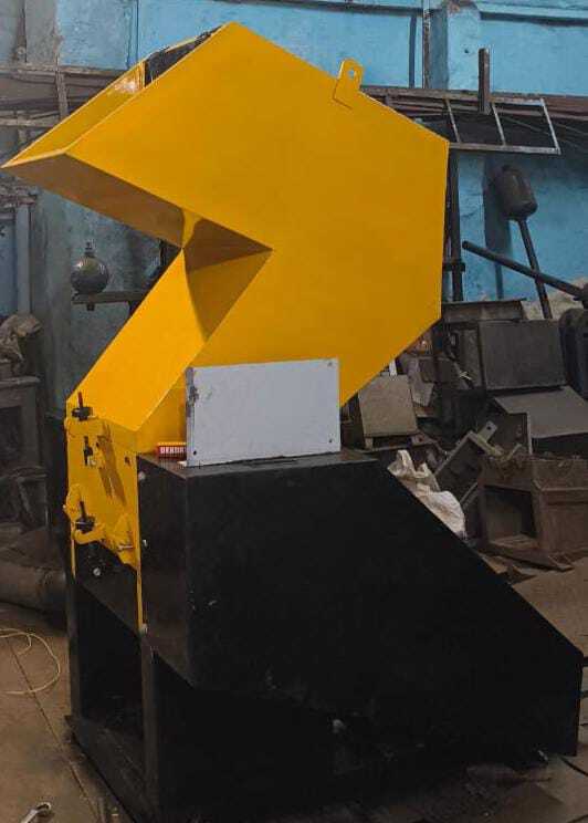 Plastic Scrap Grinder Machine