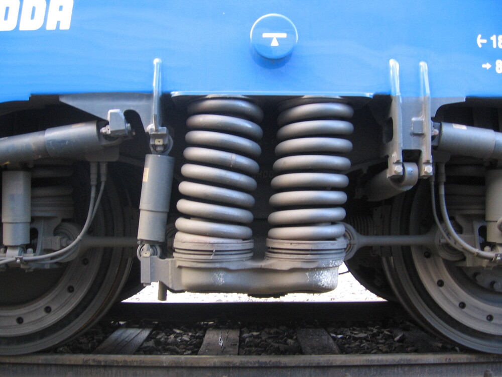 Bogie Spring - Color: Silver