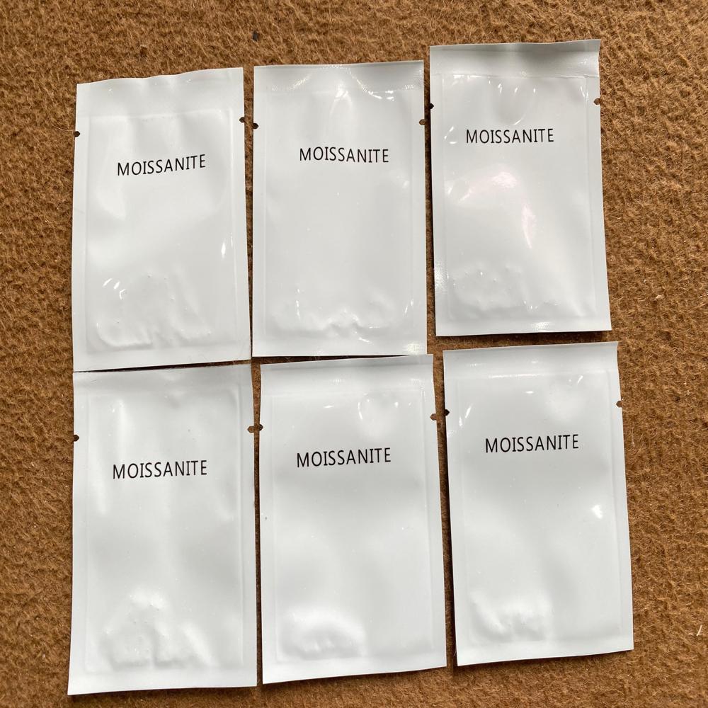 1-1.50MM Sealed pack moissanite diamond pouches of 1 carat each D VVS1 for Jewellery
