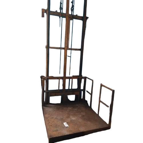 Hydraulic Lift - Capacity: 500 Kg