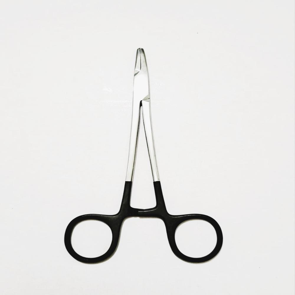 Needle Holder Black Handle 6 Inch - Application: Hospital