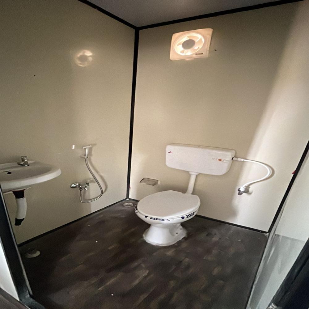 Ms Portable Toilet - Ms Roof, 8 Foot Height, 6.5x2.5 Foot Dimensions | High Wind Resistance, Customizable Color, Sliding Aluminum Windows