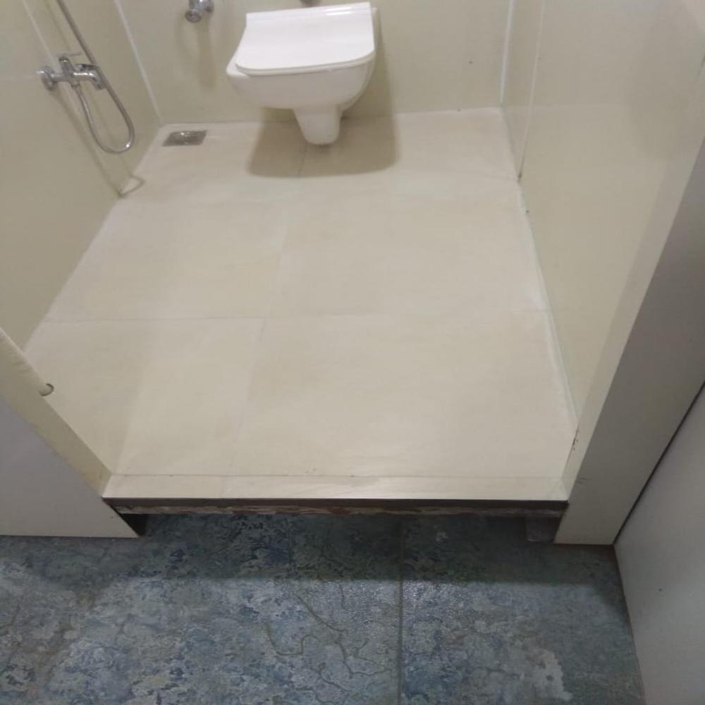 Ms Portable Toilet - Color: As Per Requirement