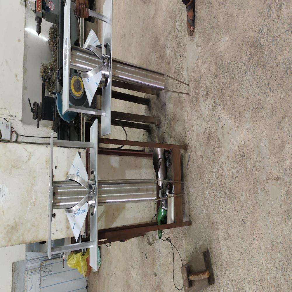 Pouch packaging coller suit