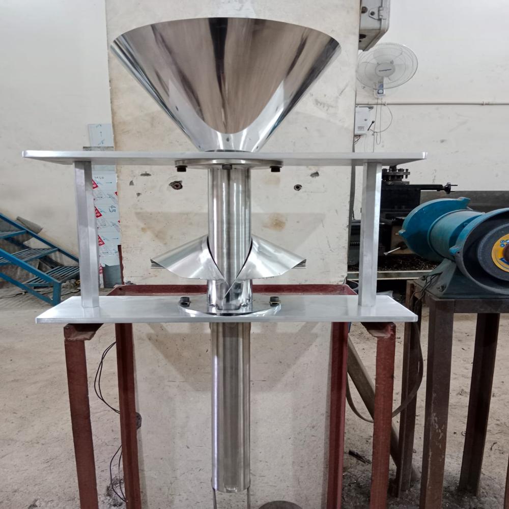 Pouch packaging coller suit