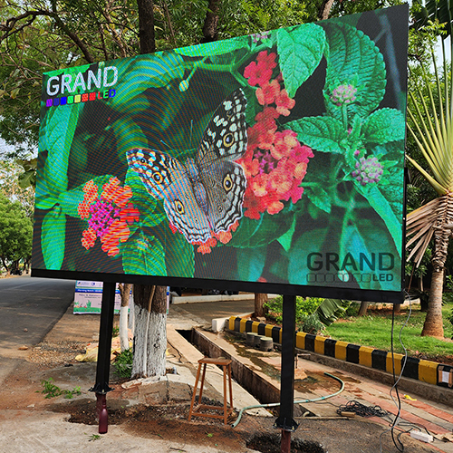 Outdoor Led Video Wall Display - Contrast Ratio: 5000:1