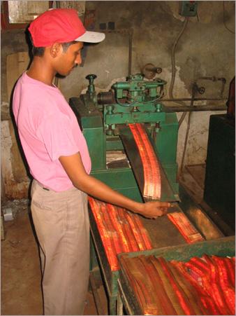 फिन बनाने