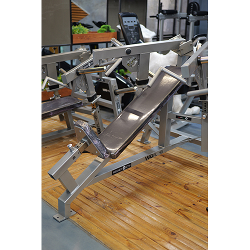 Wg Pl46 Incline Chest Press - Application: Tone Up Muscle