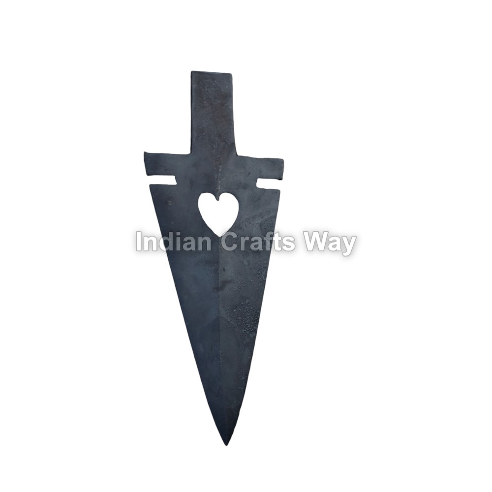 Hand Forged Medieval  High Carbon Steel Heart Design Arrow head.  