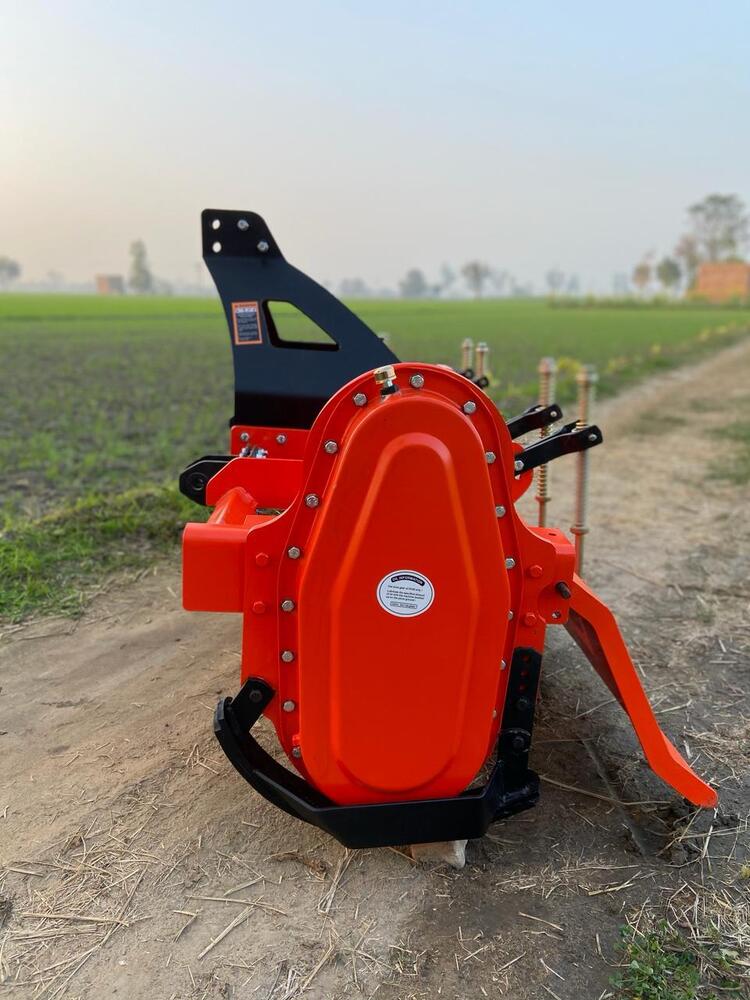 Agro Rotavator - Color: Red And Black