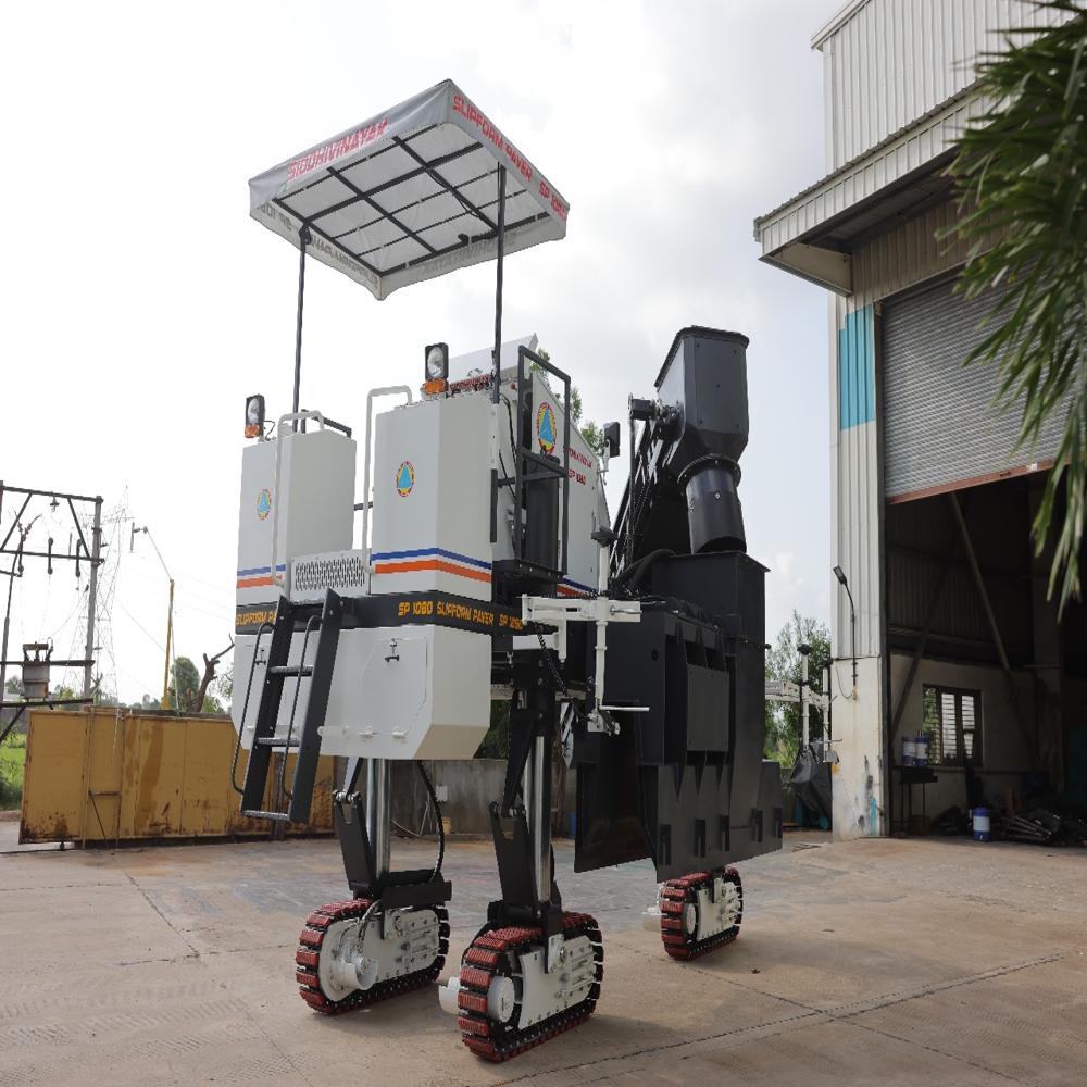 Slipform Paver Machine