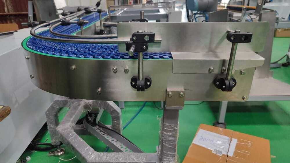 Material Handling Conveyors - Features: Corrosion Resistance