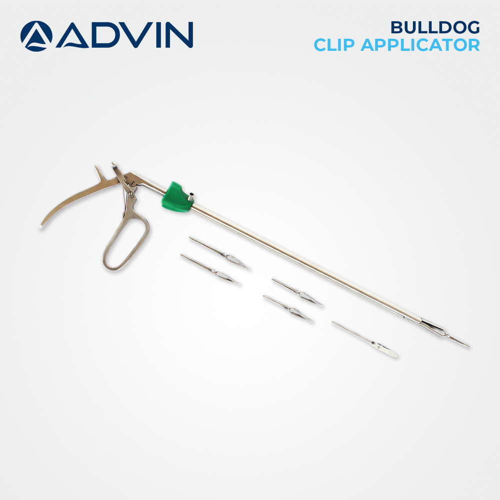 Surgical clip applicator for vessel ligation